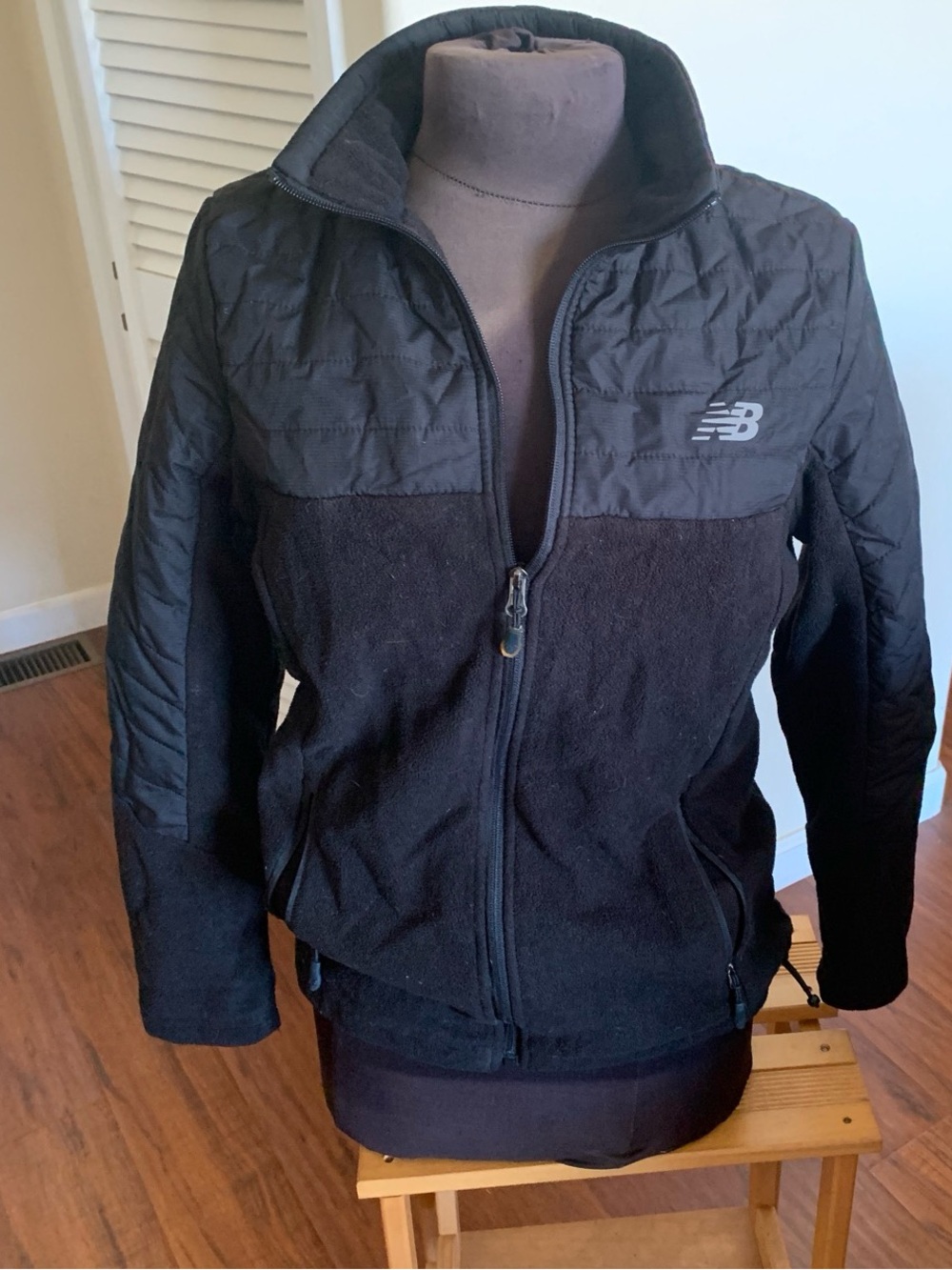 New Balance Women's Black Quilted Fleece Hybrid Jacket